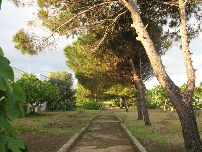 Villa D'Epoca Sul Mare Racale Bagian luar foto